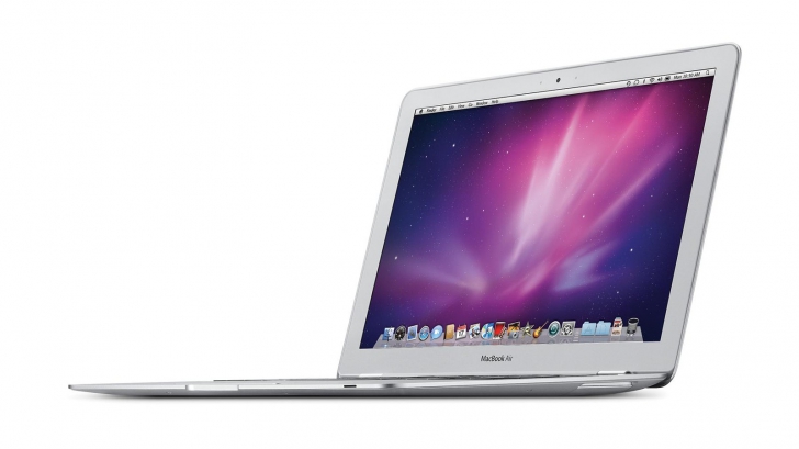ครบรอบ 10 ปี ที่ Steve Jobs ได้เปลี่ยนแนวทางการออกแบบโน๊ตบุ๊คด้วย MacBook Air